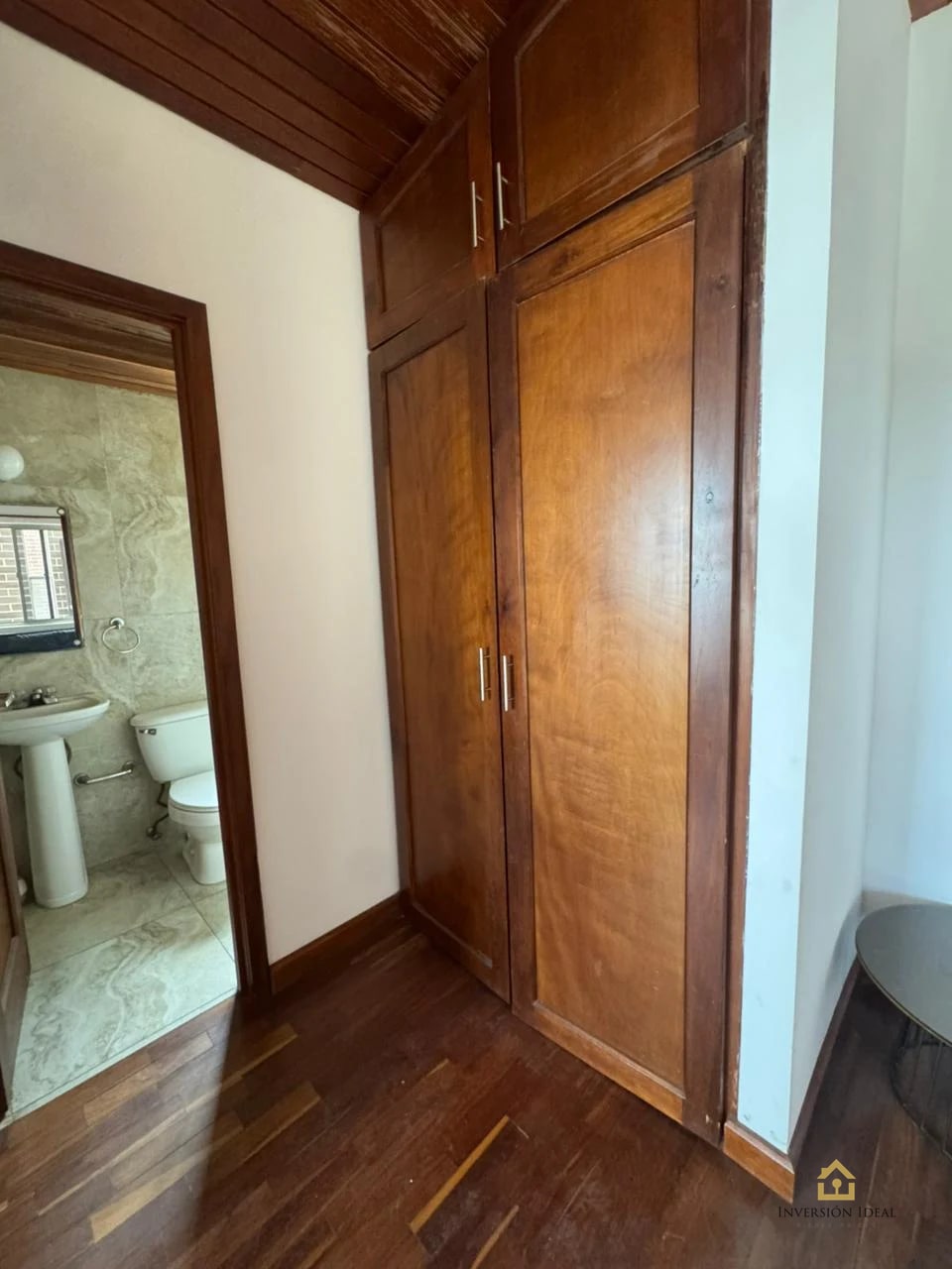 Rento Apto Q5,700 | Zona 15 | Edificio Casa Alhambra | Amueblado y Equipado — Apartamento en Alquiler en Casa Alhambra, Zona 15, Guatemala, Ciudad — foto 5 de 10