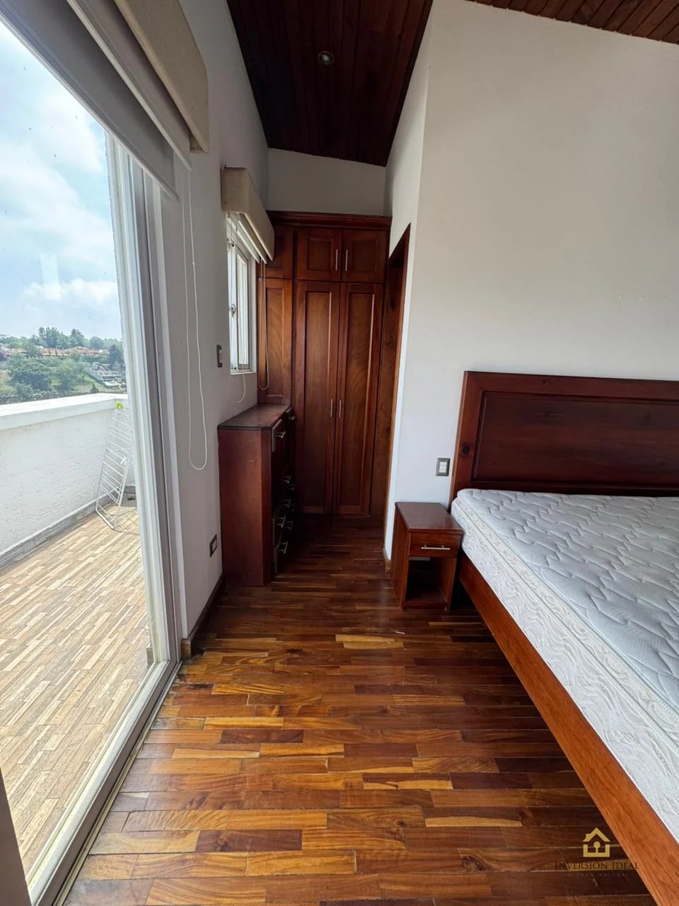 Rento Apto Q5,700 | Zona 16 | Edificio Lindora Loft | Amueblado y Equipado — Apartamento en Alquiler en La Montaña, Zona 16, Guatemala, Ciudad — foto 4 de 17