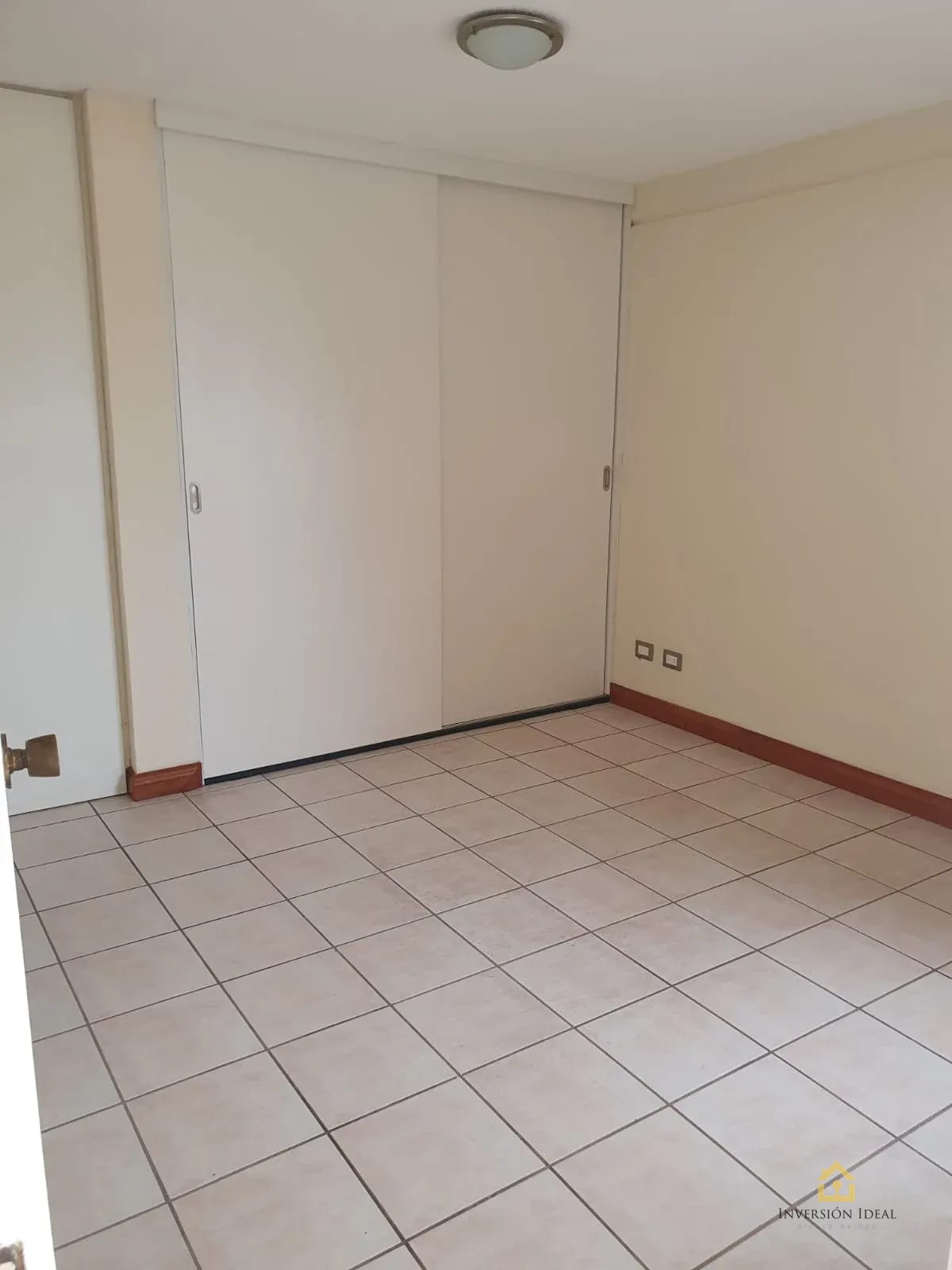 ¡OPORTUNIDAD EN ZONA 15! $140,000 | Apto. Vista Hermosa 2 | 1 Habitación + Balcón — Apartamento en Venta en Vista Hermosa II, Zona 15, Guatemala, Ciudad — foto 10 de 12