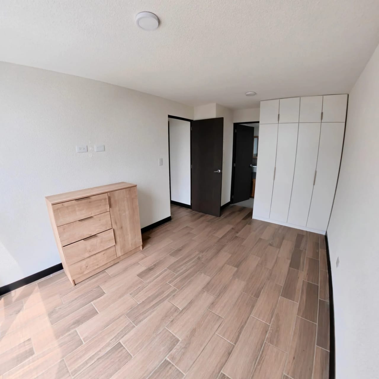 ¡viví Cerca de Todo en Zona 2! Bossen — Apartamento en Venta en Zona 2, Guatemala, Ciudad — foto 2 de 4
