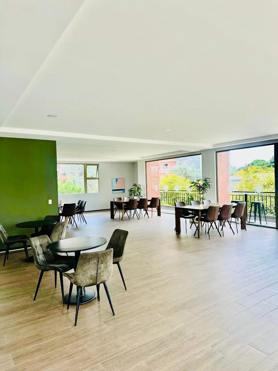 Apartamento de 2 habitaciones, con excelente ubicación en zona 14 Segheria — Apartamento en Venta en Segheria, Zona 14, Guatemala, Ciudad — foto 10 de 12
