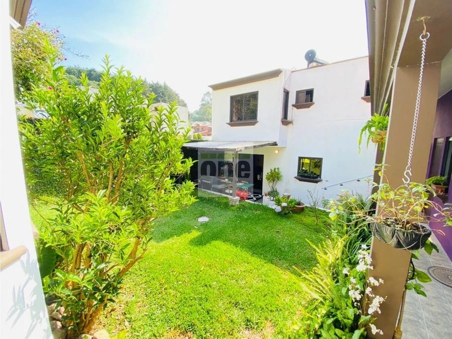 Linda casa en venta, cuenta con apartamento independiente en LA FONTANA — Apartamento en Venta en Carretera a El Salvador, Guatemala, Ciudad — foto 2 de 15