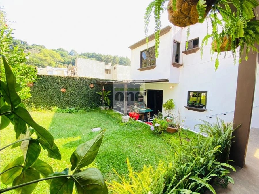 Linda casa en venta, cuenta con apartamento independiente en LA FONTANA — Apartamento en Venta en Carretera a El Salvador, Guatemala, Ciudad — foto 3 de 15
