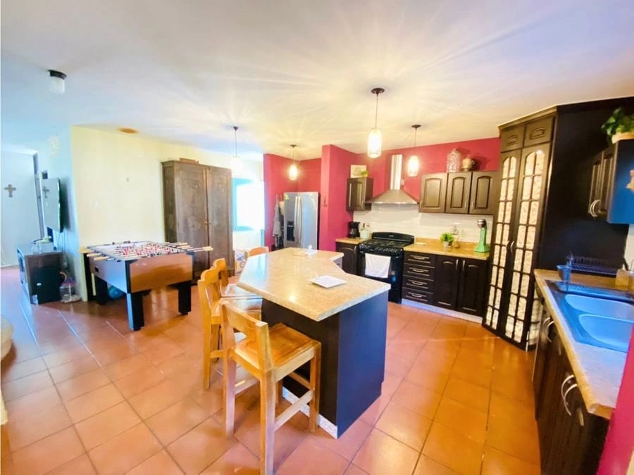 Linda casa en venta, cuenta con apartamento independiente en LA FONTANA — Apartamento en Venta en Carretera a El Salvador, Guatemala, Ciudad — foto 7 de 15