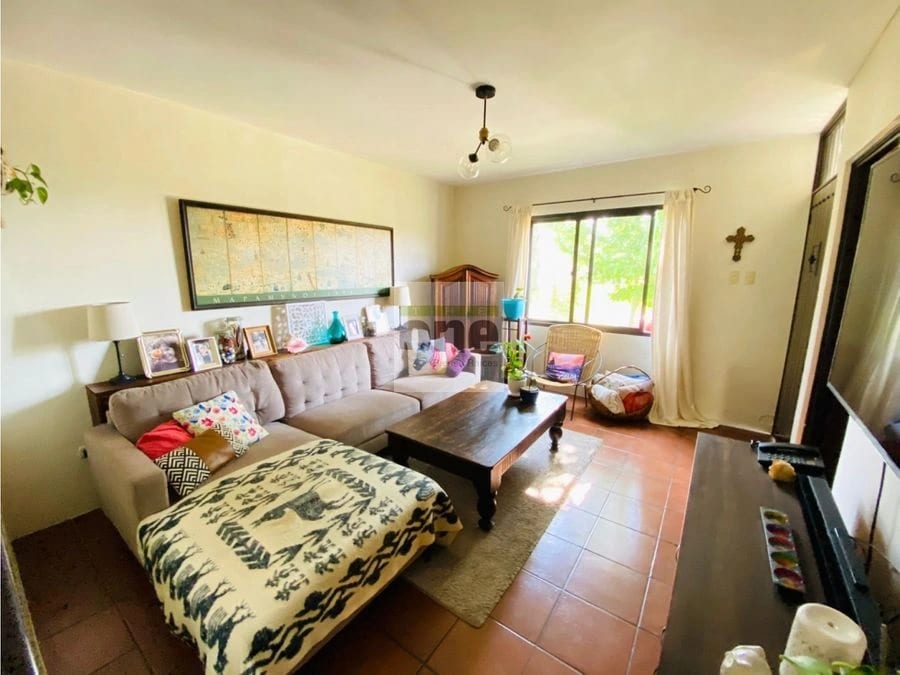 Linda casa en venta, cuenta con apartamento independiente en LA FONTANA — Apartamento en Venta en Carretera a El Salvador, Guatemala, Ciudad — foto 9 de 15