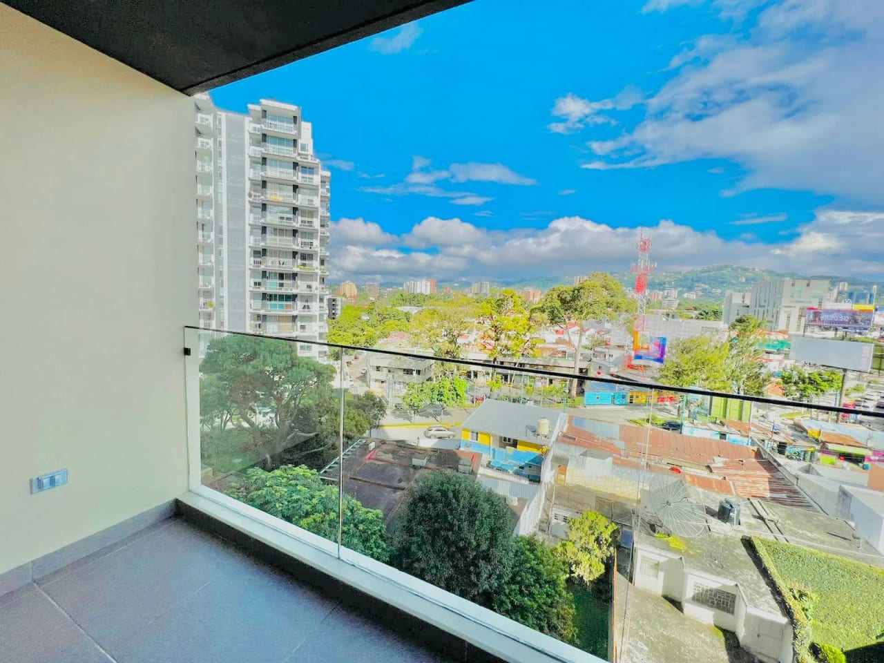 Ideal para inversión Airbnb, apartamento en venta en Zona 10 — Apartamento en Venta en Zona 10, Guatemala, Ciudad — foto 6 de 15