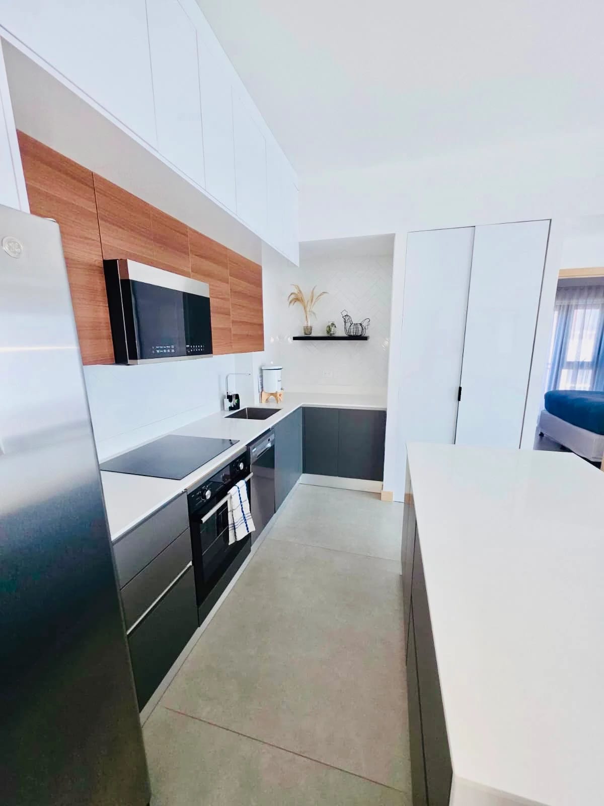 Hermoso apartamento amueblado de 2 dormitorios en zona 10 — Apartamento en Alquiler en Zona 10, Guatemala, Ciudad — foto 12 de 12