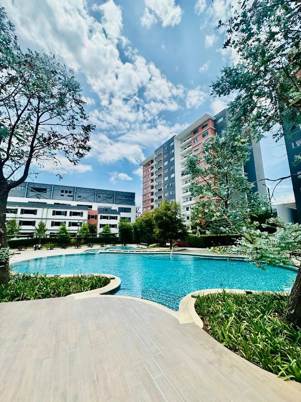 Alquiler de apartamentos en zona 14 LA VILLA — Apartamento en Alquiler en Zona 14, Guatemala, Ciudad — foto 3 de 15