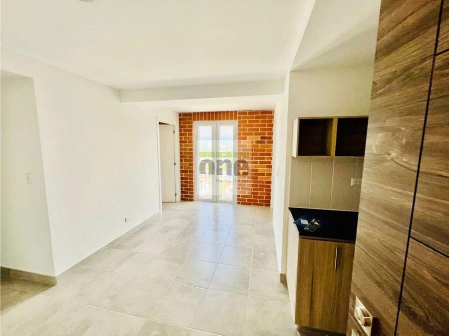 Apartamento de 2 dormitorios, full equipado con línea blanca en zona 4 — Apartamento en Alquiler en Zona 4, Guatemala, Ciudad — foto 1 de 14