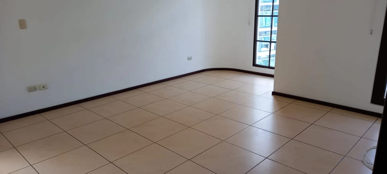 Apartamento de 1 dormitorio en renta en zona10 — Apartamento en Alquiler en Zona 10, Guatemala, Ciudad — foto 1 de 11