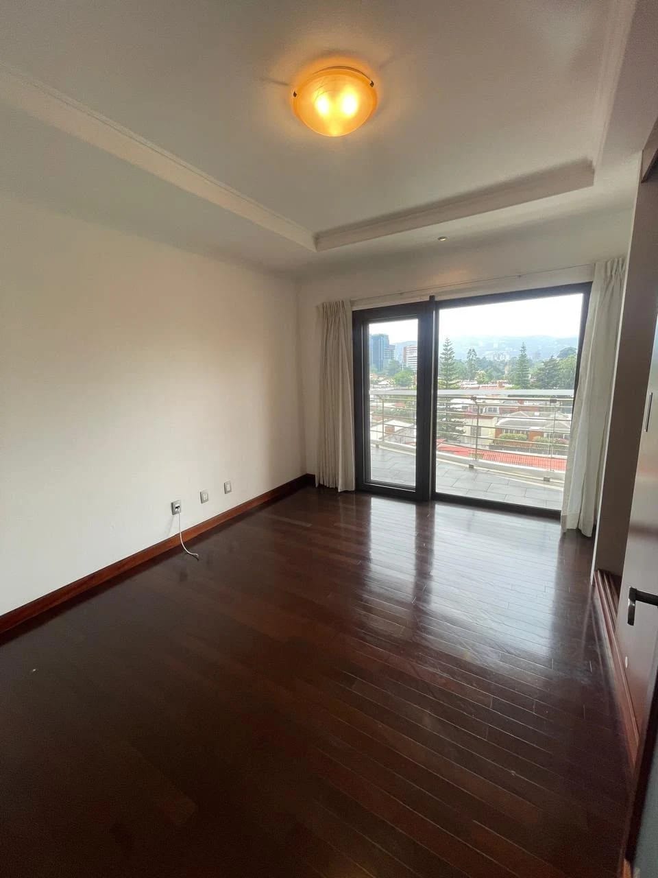 Apartamento de 2 dormitorios de 295 Mts. en zona 14 TADEUS — Apartamento en Alquiler en Zona 14, Guatemala, Ciudad — foto 10 de 16
