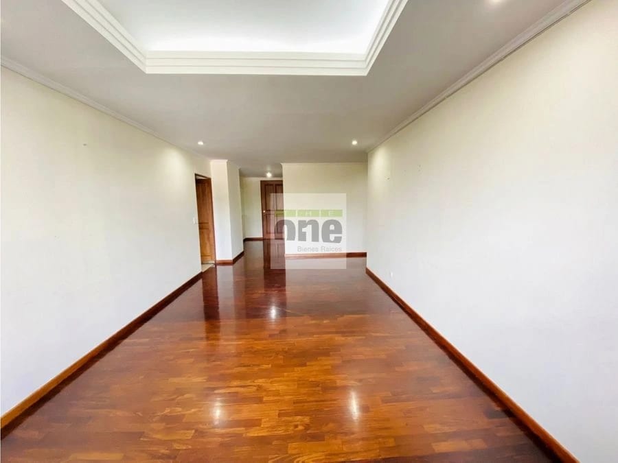 En venta Apartamento de 2 dormitorios, cuarto de servicio en zona 10 — Apartamento en Venta en Zona 10, Guatemala, Ciudad — foto 4 de 13