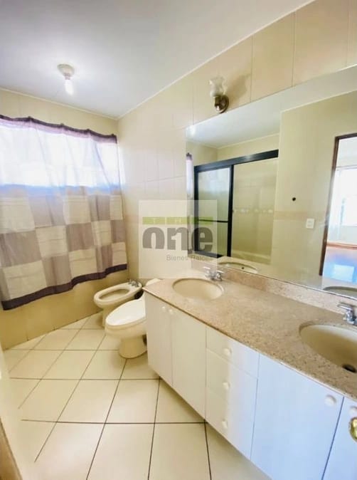 En venta Apartamento de 2 dormitorios, cuarto de servicio en zona 10 — Apartamento en Venta en Zona 10, Guatemala, Ciudad — foto 11 de 13