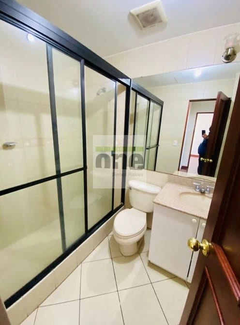Apartamento ideal para inversión, en venta en zona 10 — Apartamento en Venta en Zona 10, Guatemala, Ciudad — foto 10 de 13