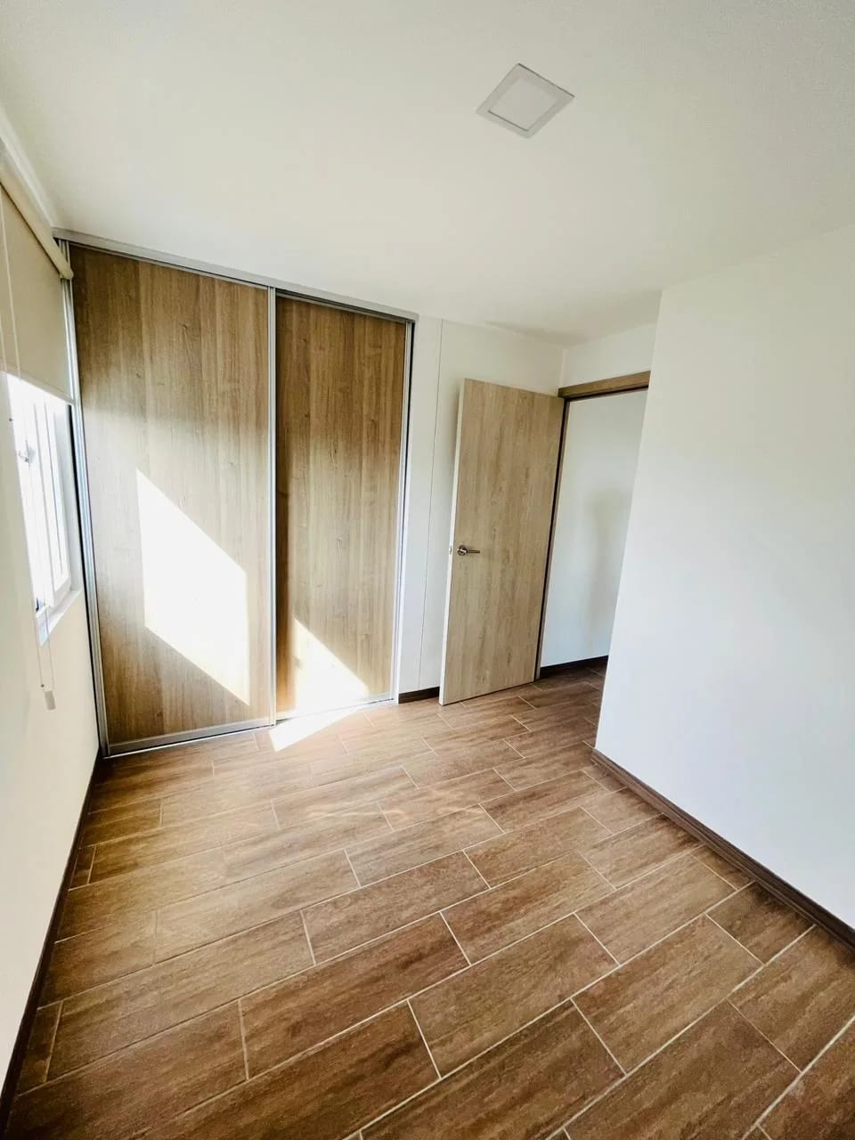 Apartamento con excelente ubicación en zona 12 — Apartamento en Alquiler en Zona 12, Guatemala, Ciudad — foto 5 de 15