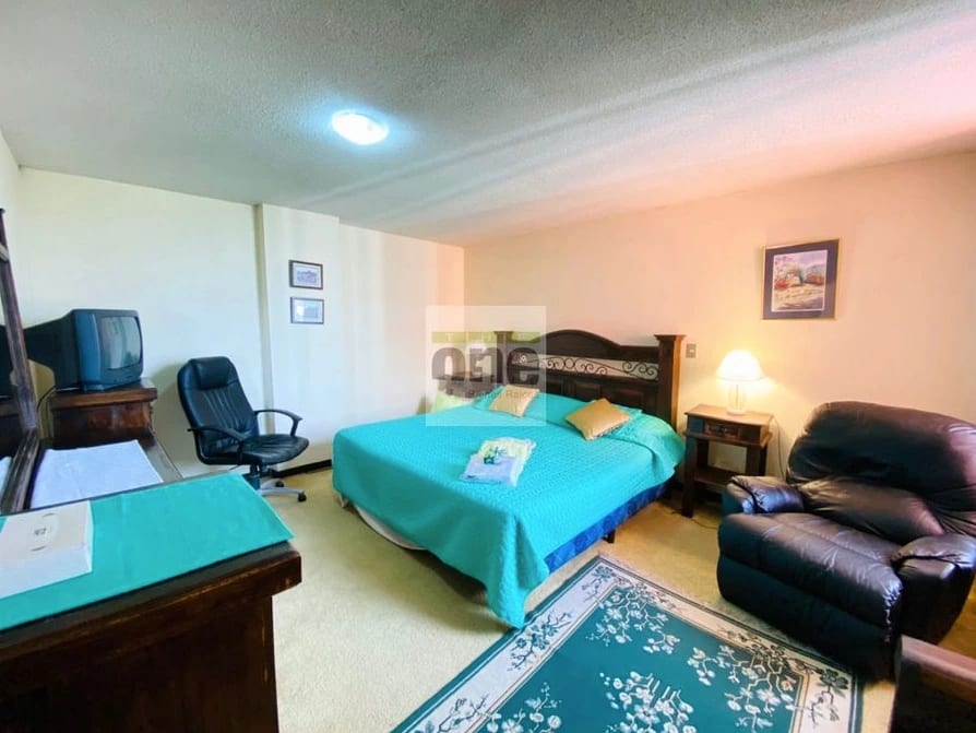 Listo para mudarte!! Apartamento amueblado en el corazón de Zona 10 — Apartamento en Alquiler en Zona 10, Guatemala, Ciudad — foto 2 de 11