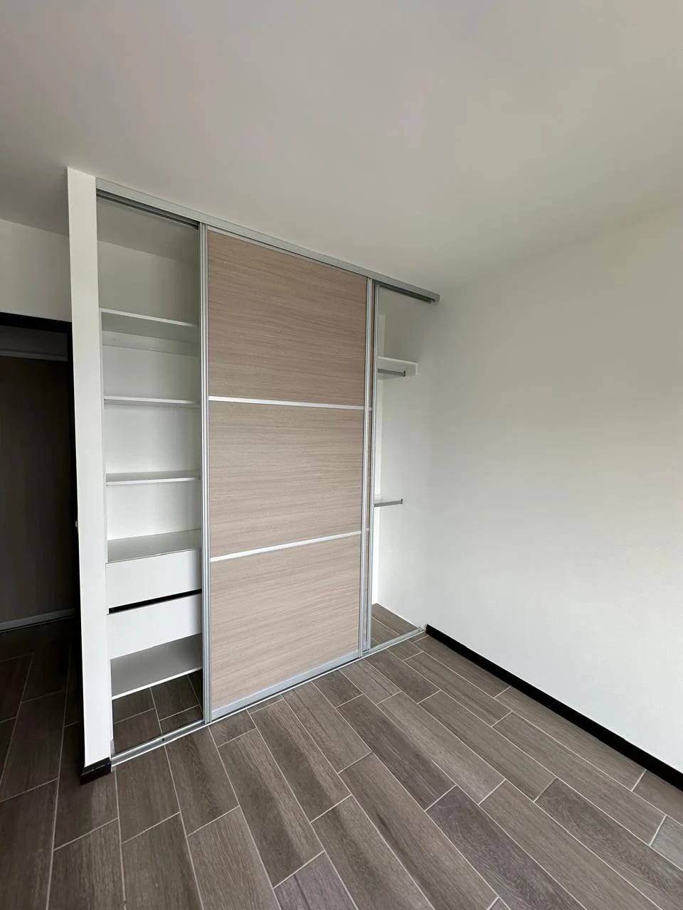 Apartamento de 3 dormitorios en alquiler en zona 14 Segheria — Apartamento en Alquiler en Zona 14, Guatemala, Ciudad — foto 8 de 16