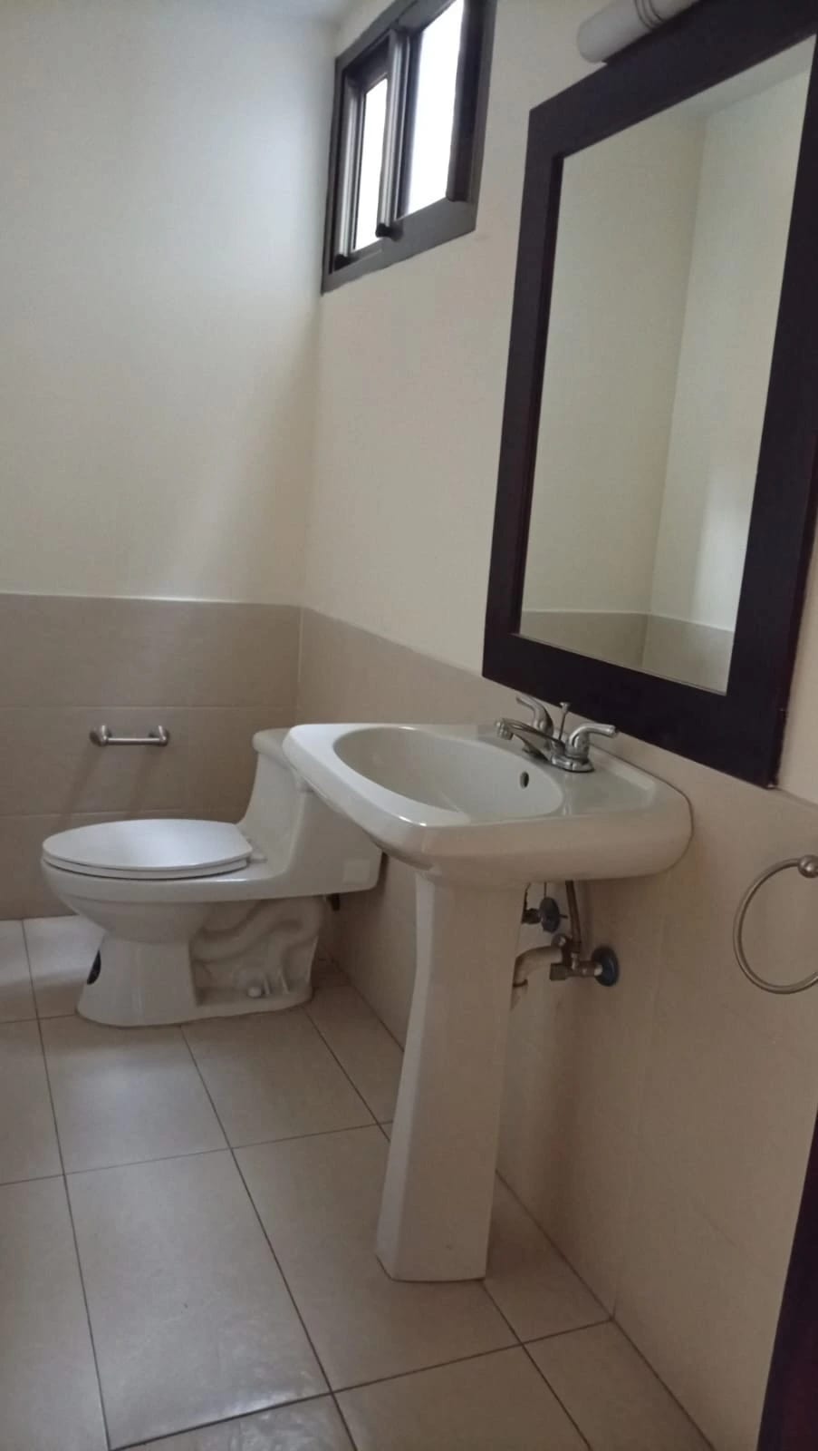 Apartamento 2 dormitorios con 186 mts en alquiler en zona 14 — Apartamento en Alquiler en Zona 14, Guatemala, Ciudad — foto 6 de 9