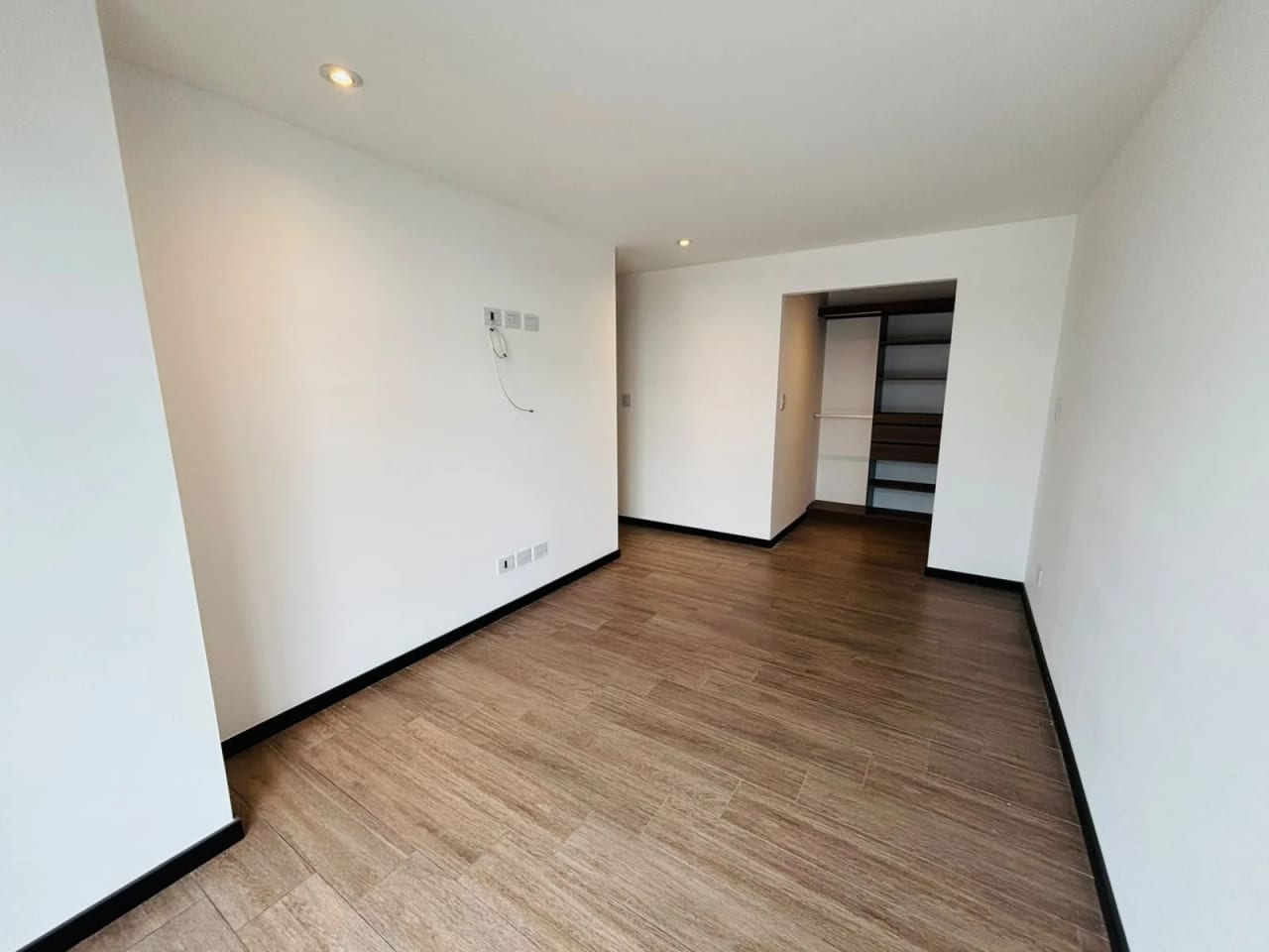 Apartamento con buena ubicación en venta en Zona 10 — Apartamento en Venta en Zona 10, Guatemala, Ciudad — foto 11 de 11
