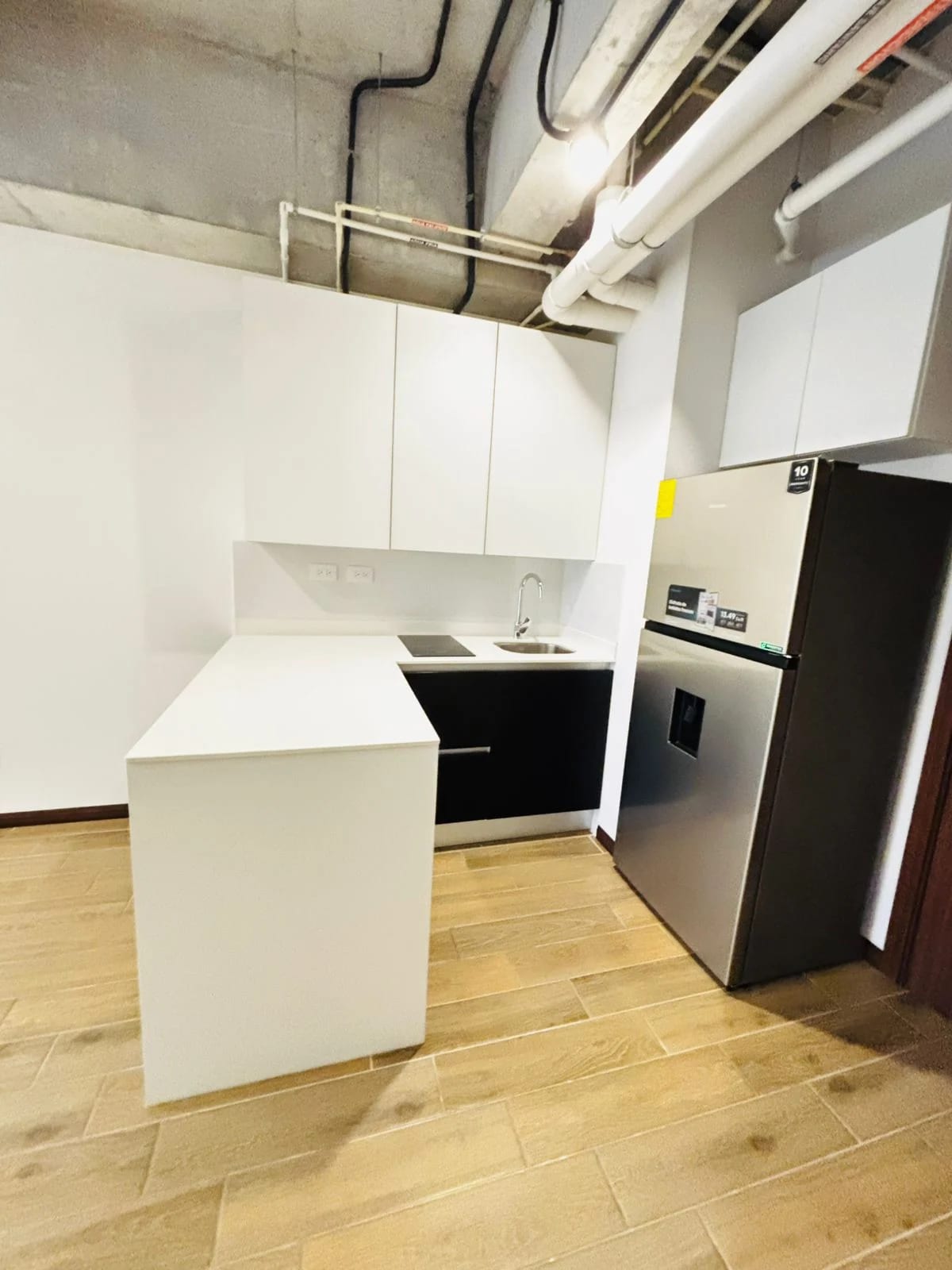 Alquiler de apartamento tipo coral en zona 4 — Apartamento en Alquiler en Zona 4, Guatemala, Ciudad — foto 5 de 14