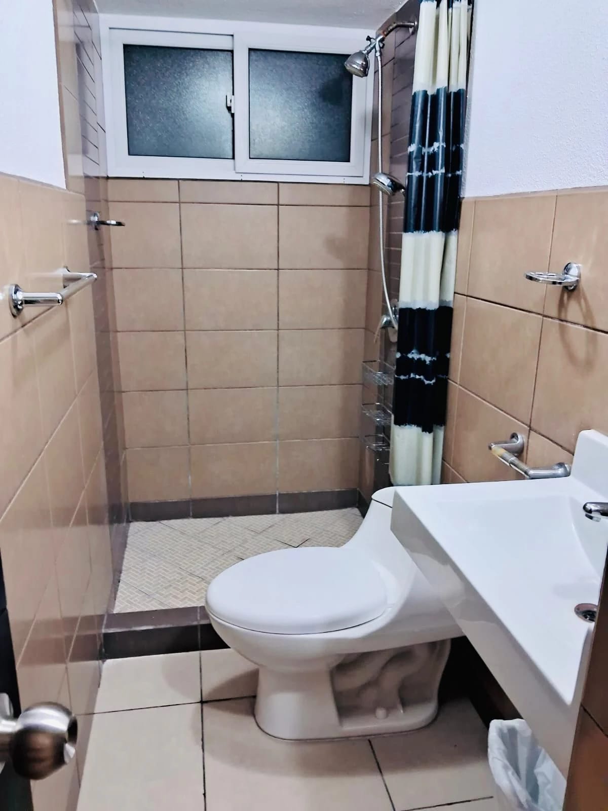 Apartamento en venta de 3 habitaciones en zona 1 — Apartamento en Venta en Zona 1, Guatemala, Ciudad — foto 6 de 9