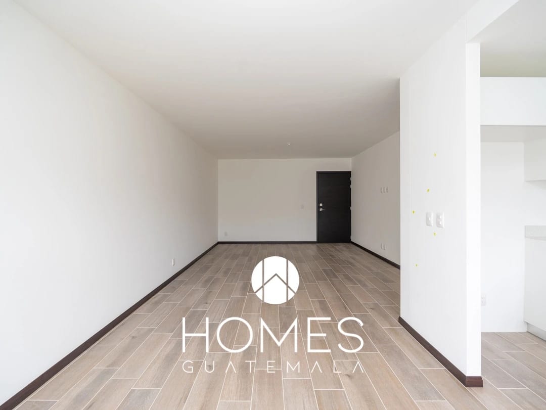 Apartamento con amplio jardín en Venta, Zona 14 La Villa. — Apartamento en Venta en Zona 14, Guatemala, Ciudad — foto 3 de 17