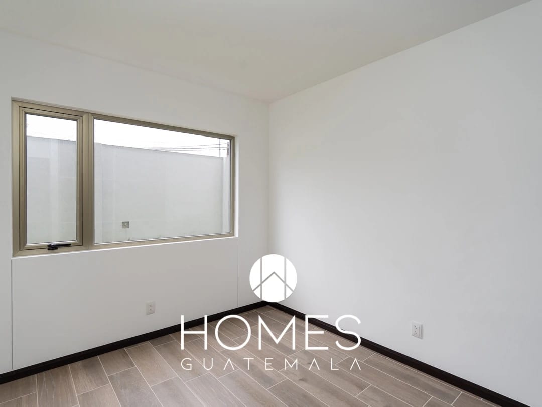 Apartamento con amplio jardín en Venta, Zona 14 La Villa. — Apartamento en Venta en Zona 14, Guatemala, Ciudad — foto 5 de 17