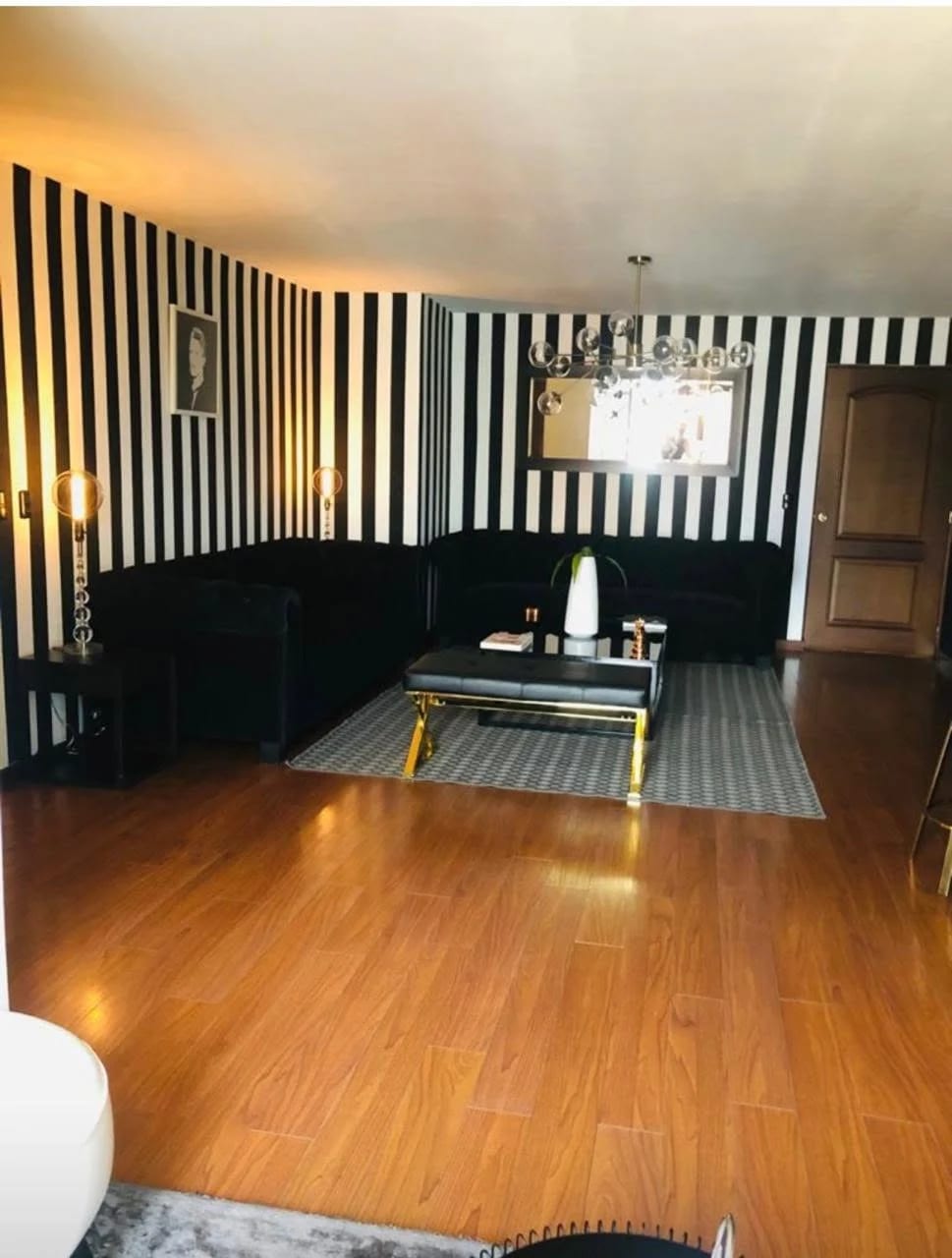 PENTHOUSE EN VENTA / ALQUILER EDIFICIO VIVALDI ZONA 14 — Apartamento en Venta en Zona 14, Guatemala, Ciudad — foto 3 de 9