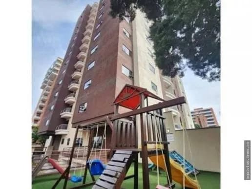 PENTHOUSE EN VENTA / ALQUILER EDIFICIO VIVALDI ZONA 14 — Apartamento en Venta en Zona 14, Guatemala, Ciudad — foto 8 de 9