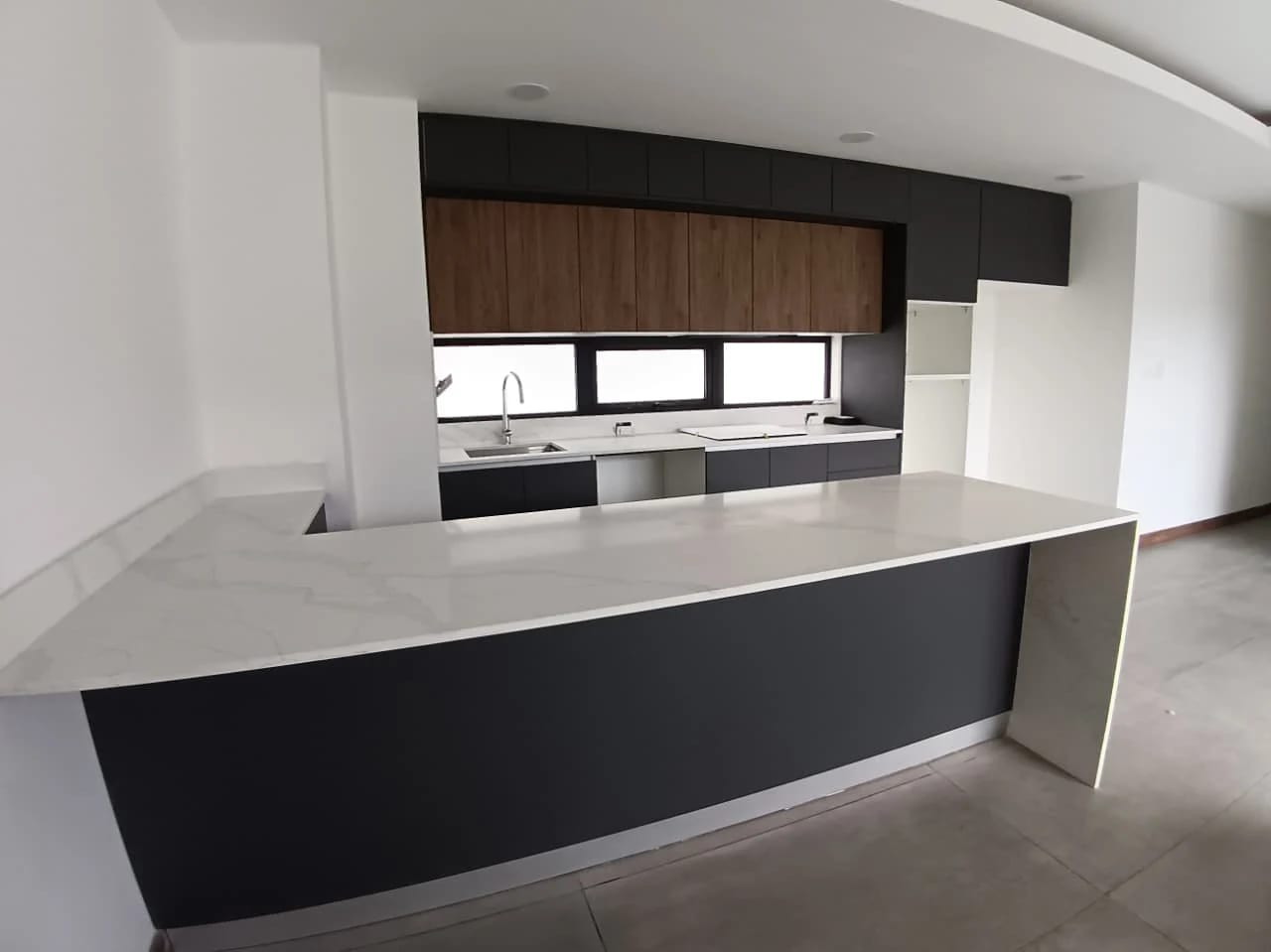 Venta Apartamento Edificio 21 Avenida Vista Hermosa I Zona 15 — Apartamento en Venta en Zona 15, Guatemala, Ciudad — foto 6 de 9