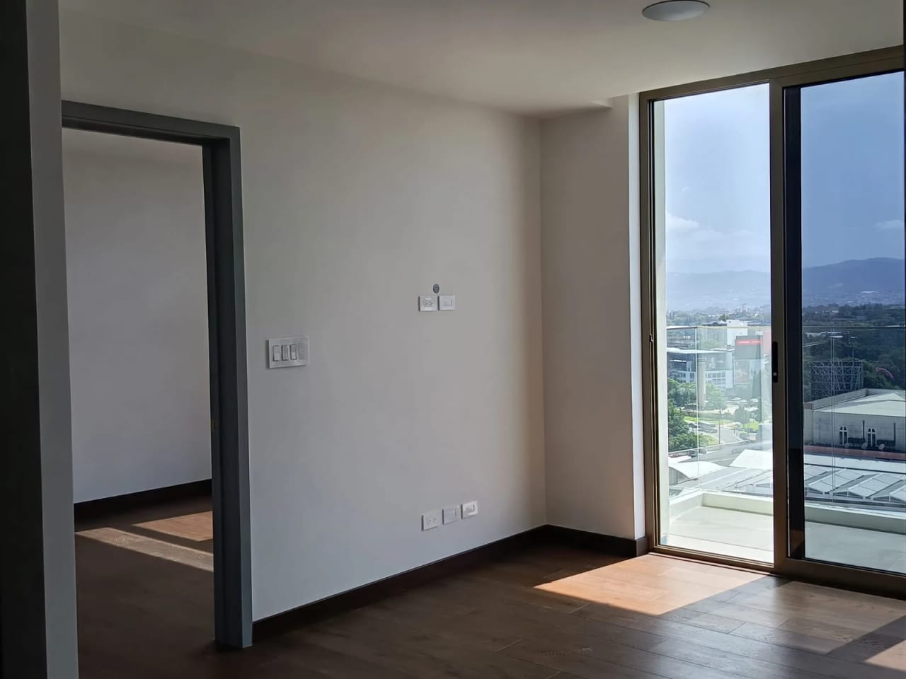 Apartamento en venta en Zona 10 — Apartamento en Venta en Atarah, Zona 10, Guatemala, Ciudad — foto 1 de 7