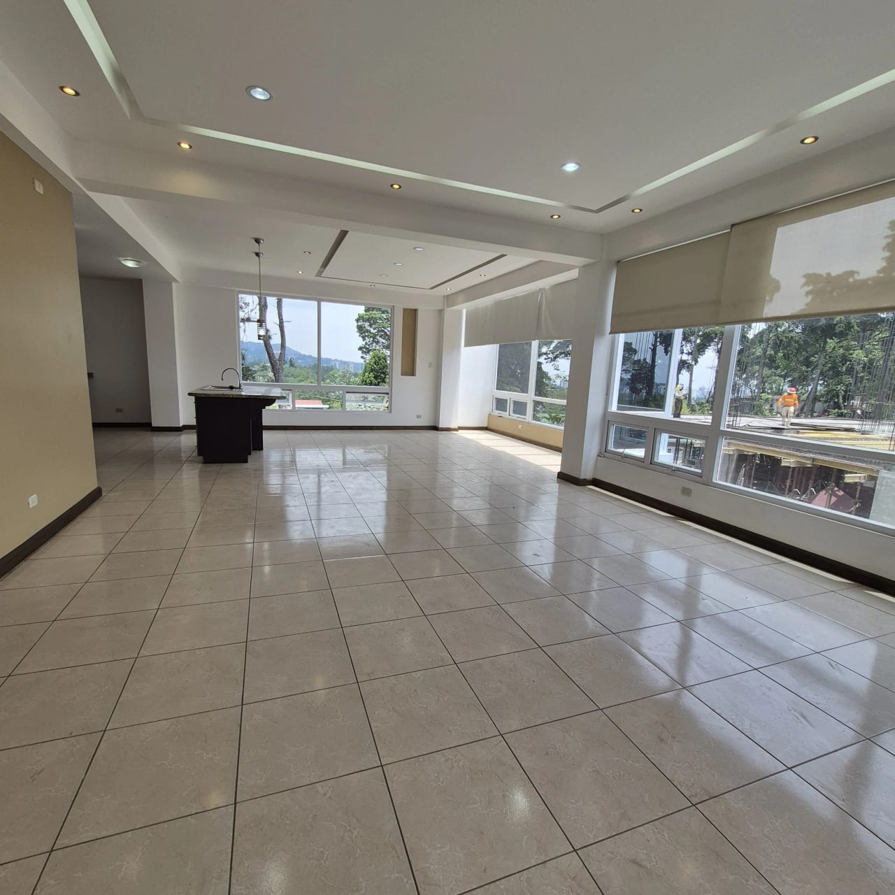 Apartamento en Renta en Zona 16 — Apartamento en Alquiler en Kanajuyú, Zona 16, Guatemala, Ciudad — foto 1 de 9