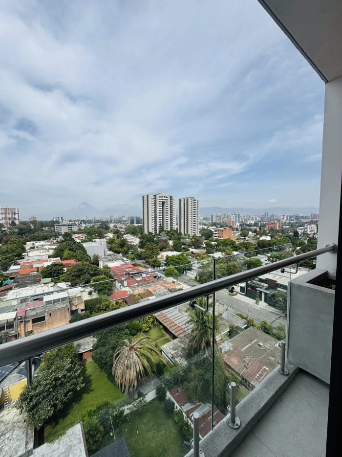 Apartamento Amueblado en renta en Vista Hermosa 2 — Apartamento en Alquiler en Vila Quince, Zona 15, Guatemala, Ciudad — foto 3 de 6