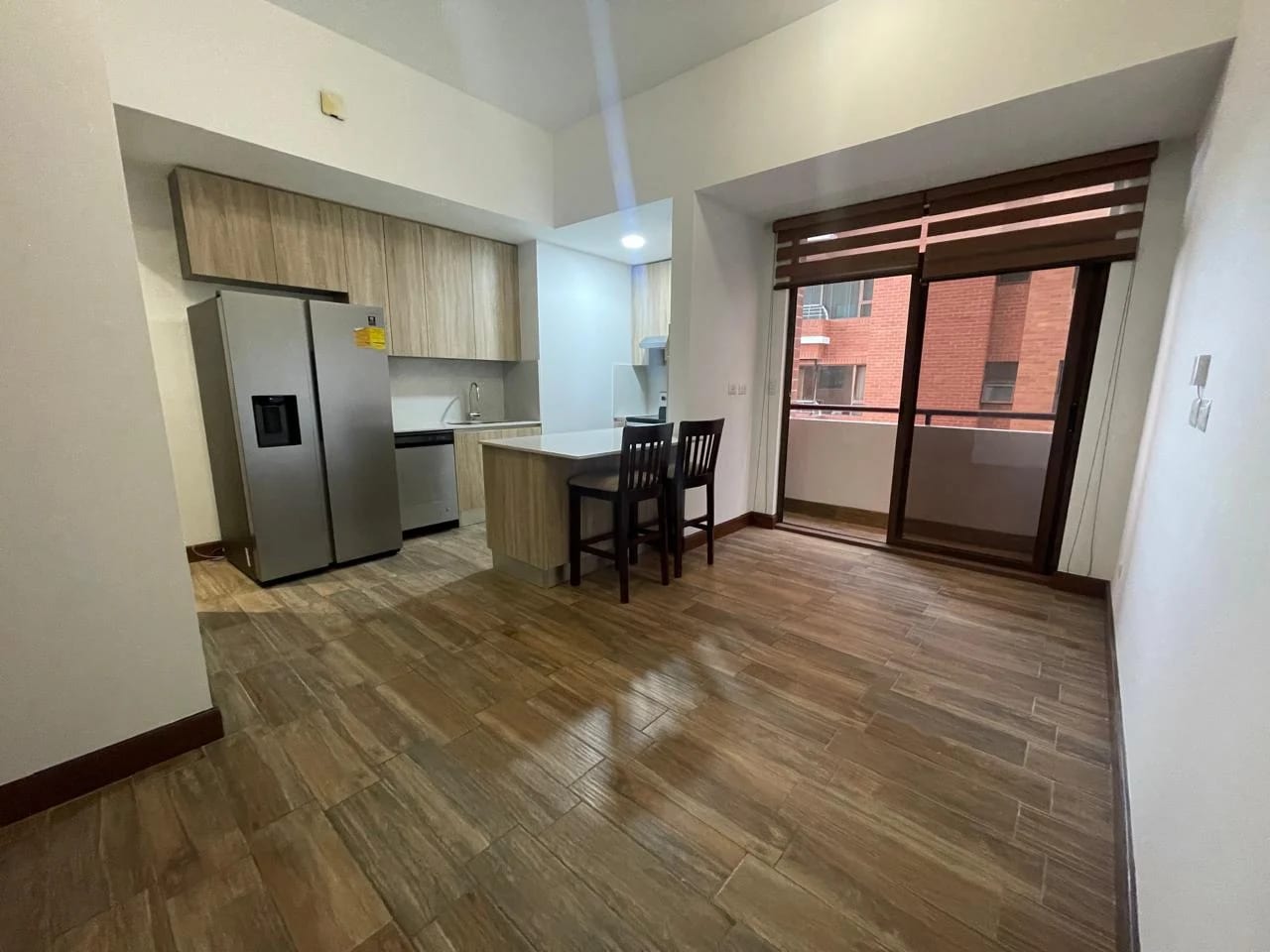 Apartamento en Renta en Zona 10 — Apartamento en Alquiler en Salvattore, Zona 10, Guatemala, Ciudad — foto 3 de 8