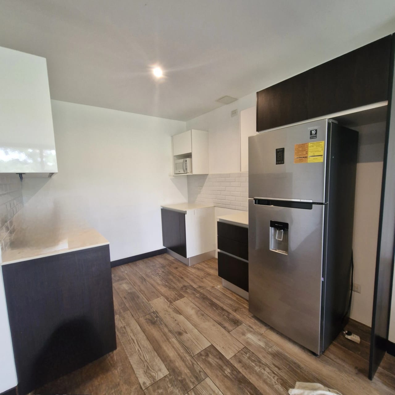 Apartamento en Renta en Zona 16 — Apartamento en Alquiler en Zona 16, Guatemala, Ciudad — foto 3 de 8
