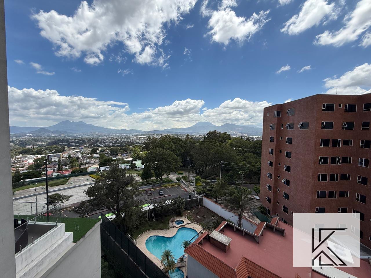 Apartamento en ALQUILER en Edificio ELEMENTO zona 13 — Apartamento en Alquiler en Elemento Plaza Berlín, Zona 13, Guatemala, Ciudad — foto 10 de 17