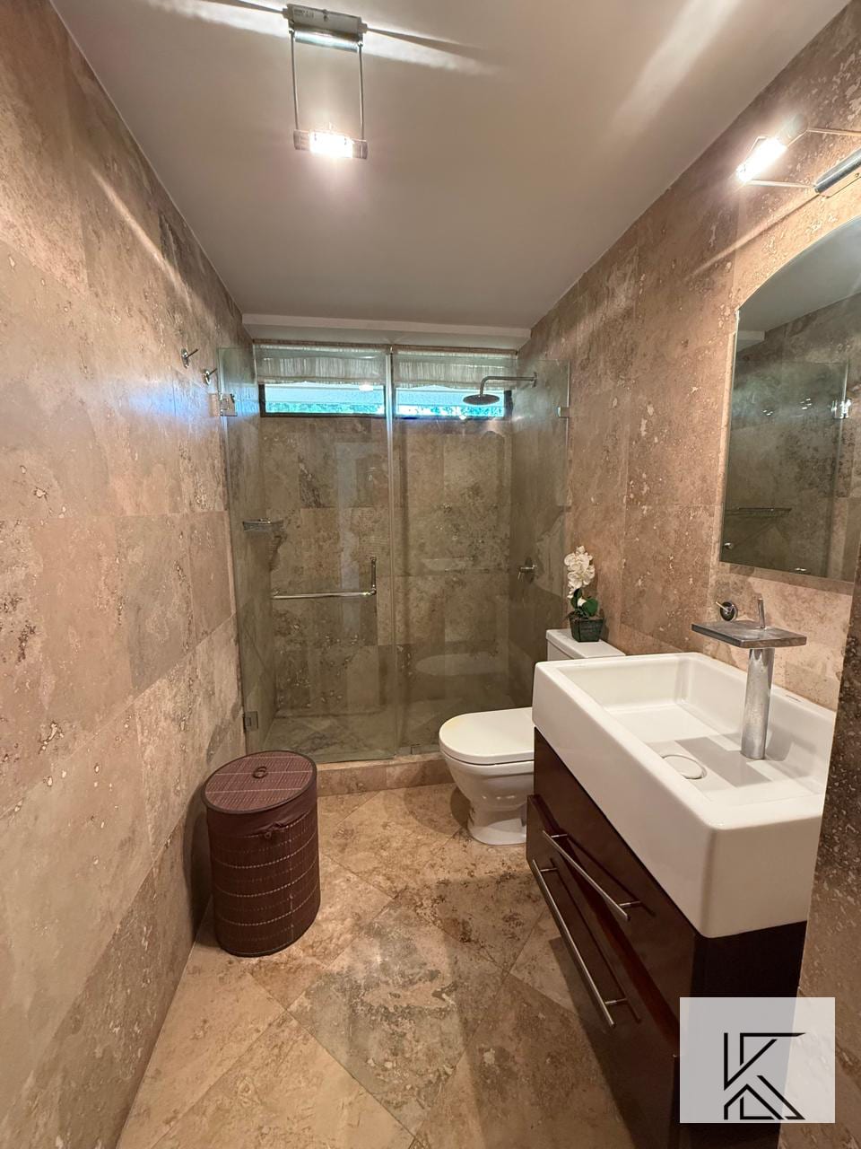 Exclusiva residencia en VENTA en zona 14, Edificio Bonaire — Apartamento en Venta en Bonaire, Zona 14, Guatemala, Ciudad — foto 13 de 16