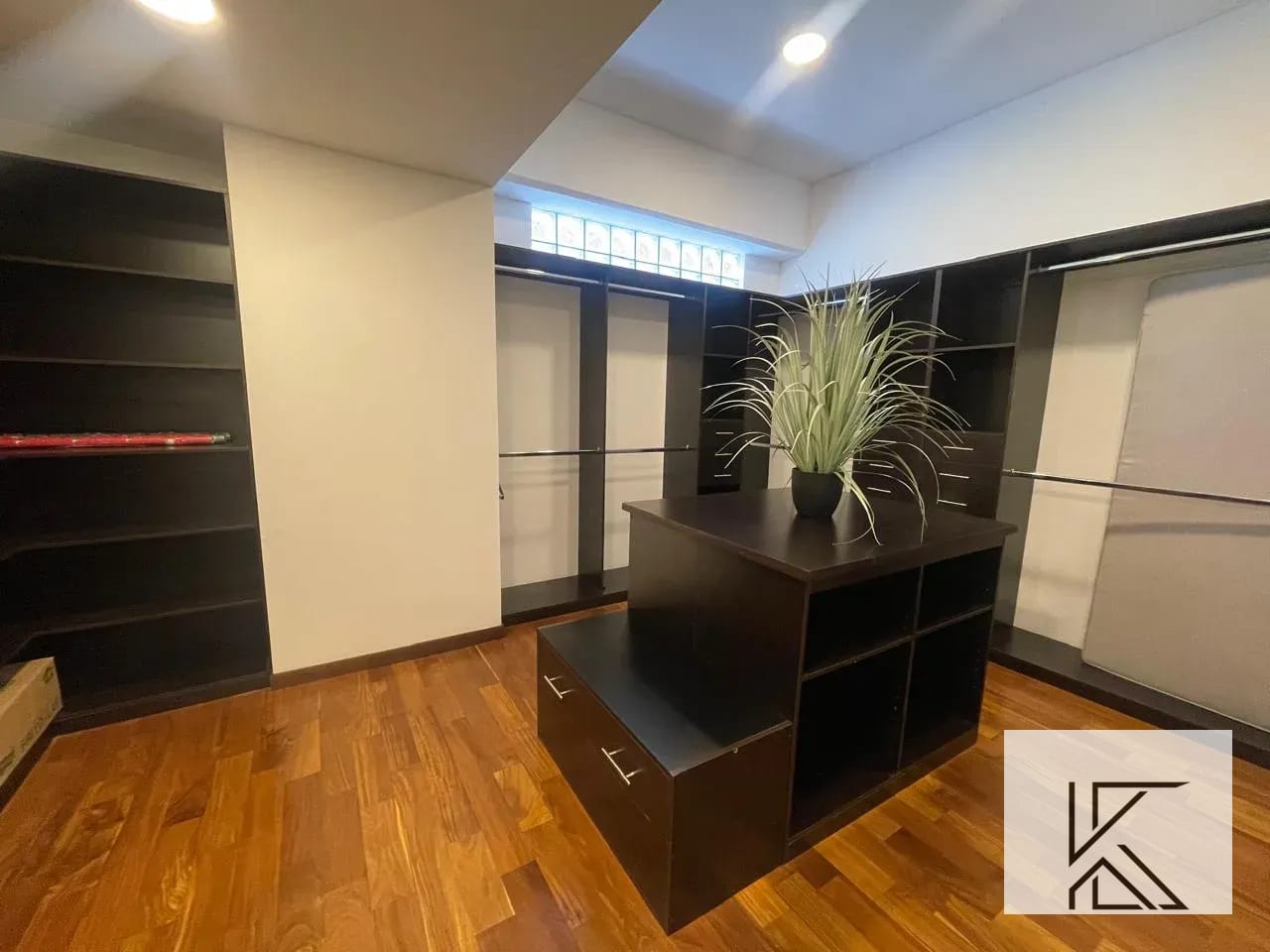 Elegante Apartamento en Edificio Boutique en zona 14 — Apartamento en Venta en Zona 14, Guatemala, Ciudad — foto 7 de 17