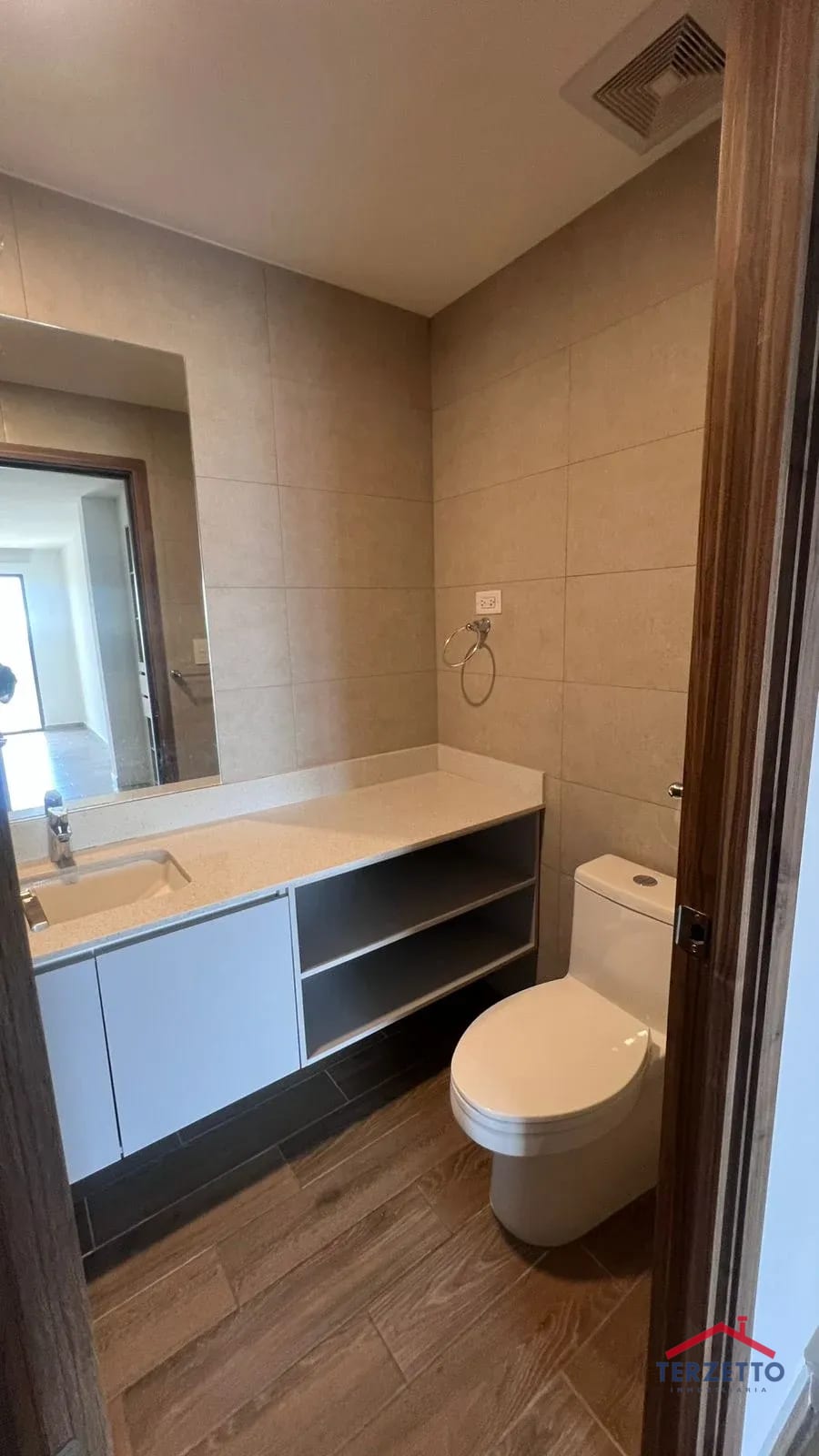 Apartamento en Parque 14 — Apartamento en Alquiler en Parque 14, Zona 14, Guatemala, Ciudad — foto 14 de 15