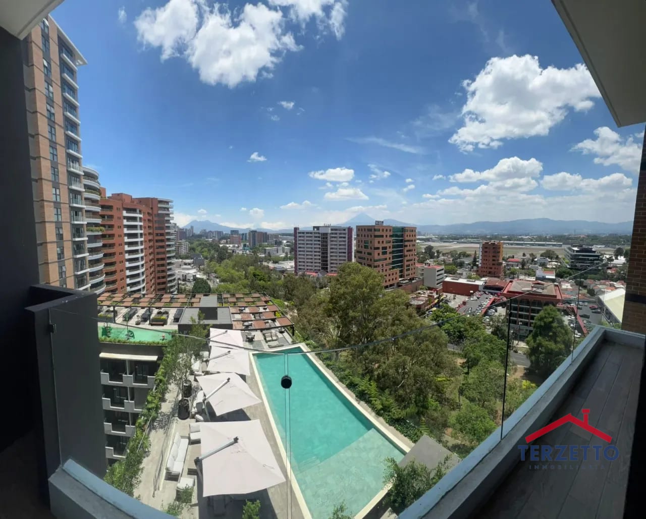 Apartamento en Parque 14 — Apartamento en Alquiler en Parque 14, Zona 14, Guatemala, Ciudad — foto 15 de 15