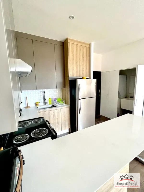 Apartamento en Edificio Diagoseis Zona 10 — Apartamento en Alquiler en Diagoseis, Zona 10, Guatemala, Ciudad — foto 1 de 6