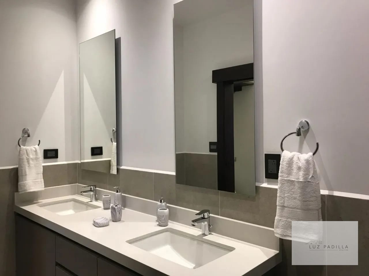 ESPECTACULAR APARTAMENTO AMUEBLADO EN RENTA EN BELESA CAYALA — Apartamento en Alquiler en Zona 16, Guatemala, Ciudad — foto 10 de 10