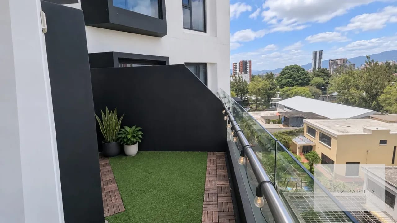 Amplio Apartamento en Zona 11 — Apartamento en Alquiler en Viró, Zona 11, Guatemala, Ciudad — foto 4 de 10