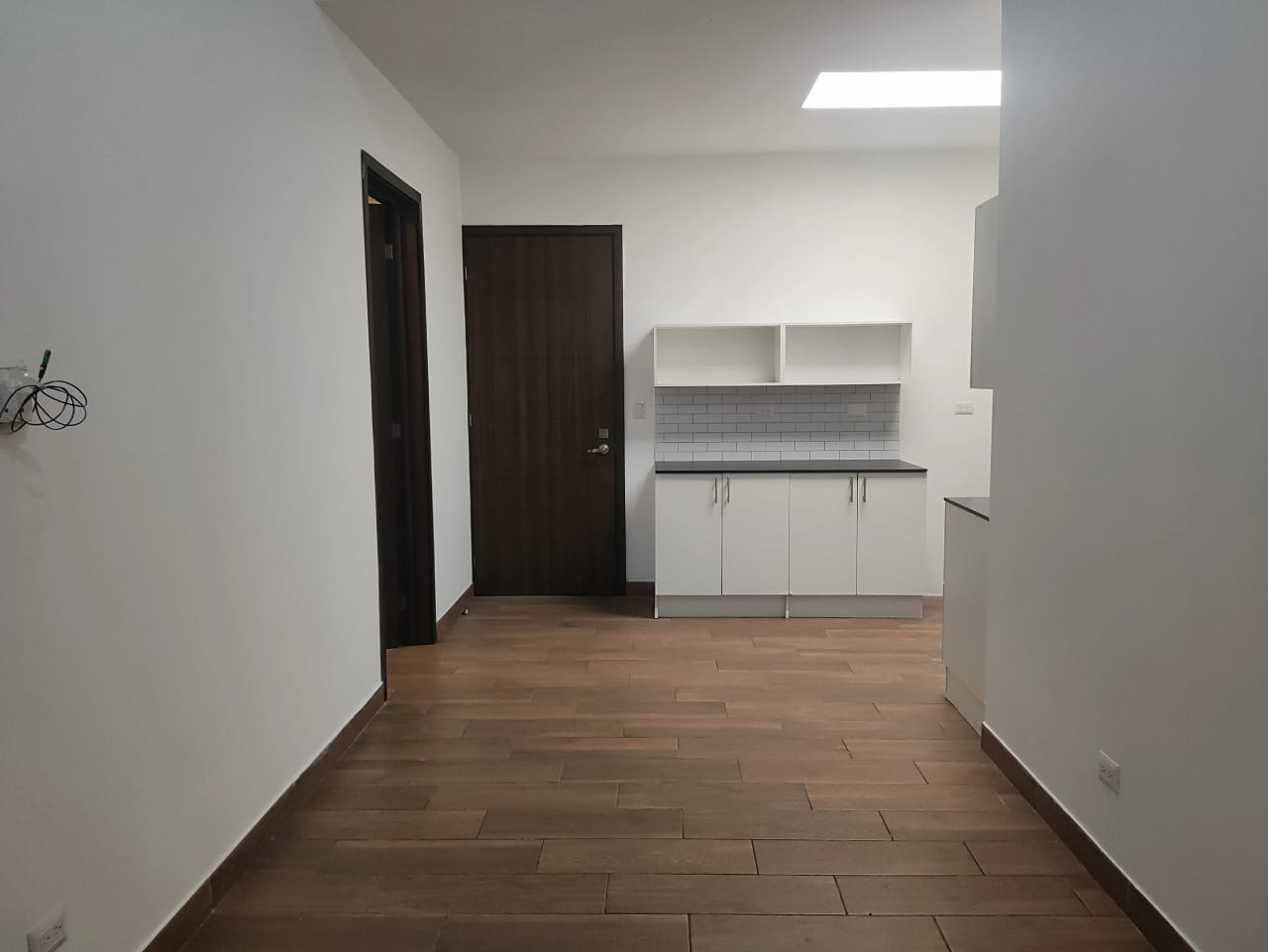 Vendo apartamento nuevo en Edificio Roque zona 2 - Image 1