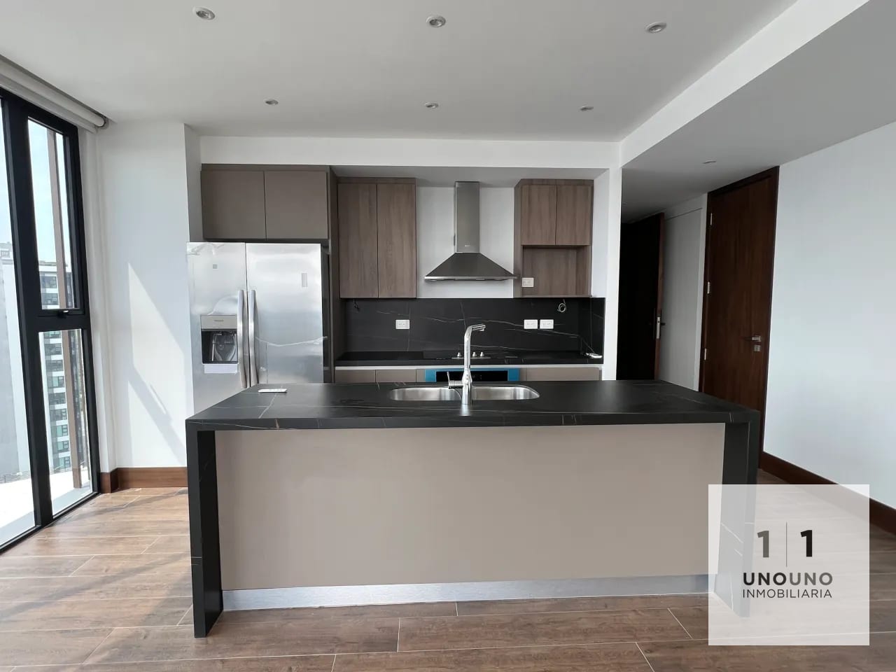 Apartamento con vista espectacular en Gaura, zona 15 — Apartamento en Alquiler en Gaura, Zona 15, Guatemala, Ciudad — foto 4 de 16