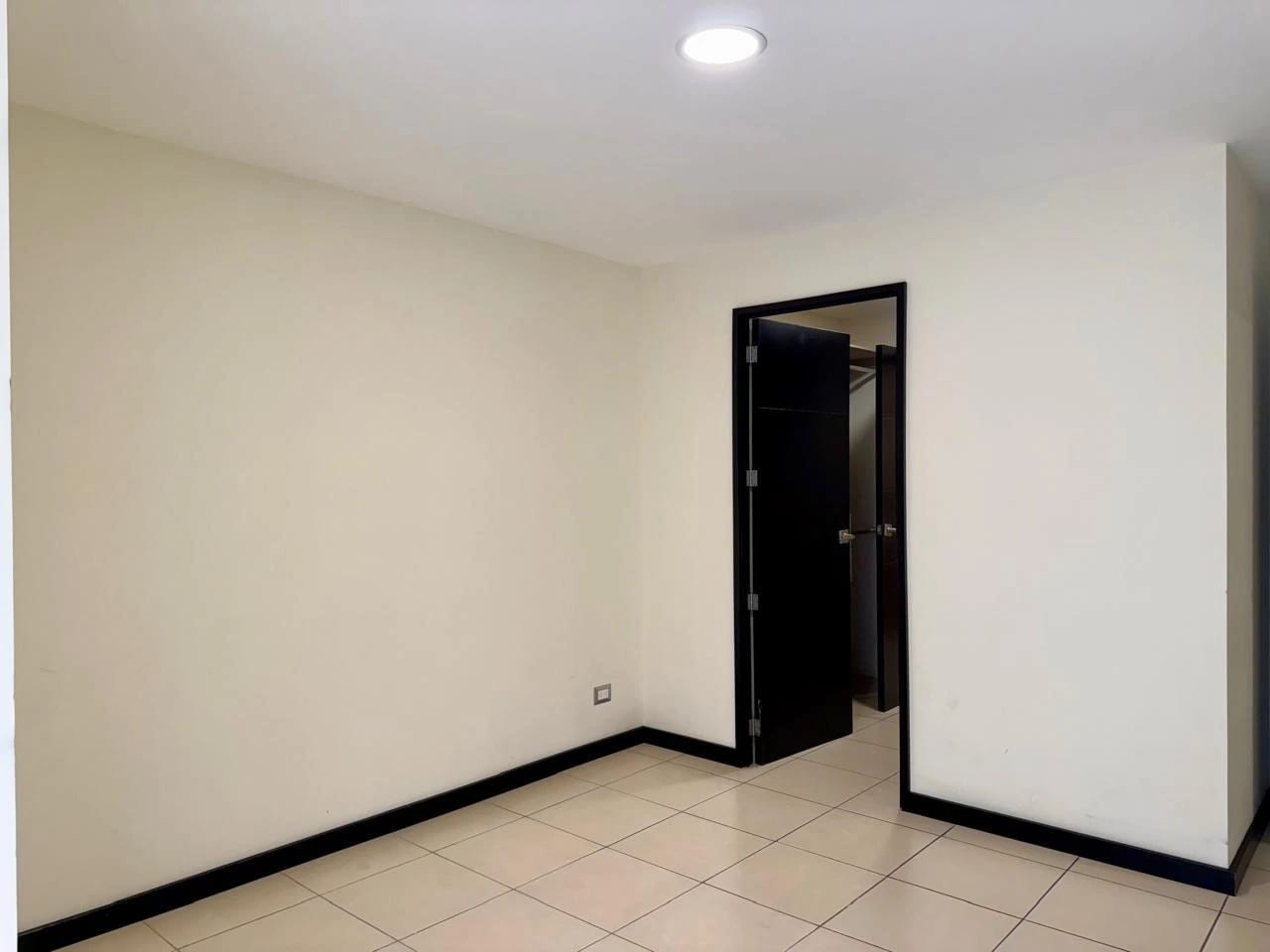 APARTAMENTO EN VENTA EN MIRAGE ZONA 11 — Apartamento en Venta en Mirage las charcas, Zona 11, Guatemala, Ciudad — foto 6 de 17