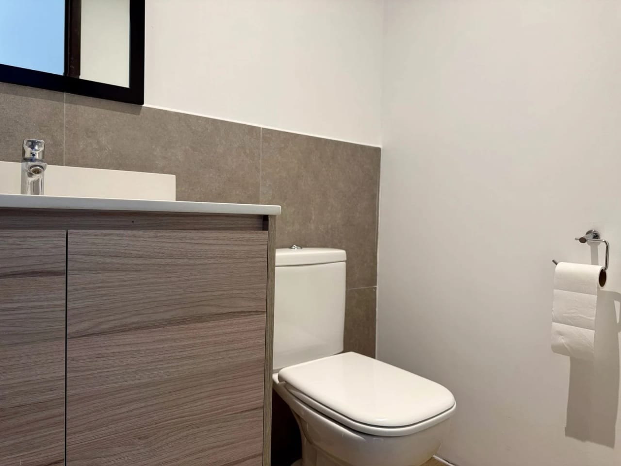 APARTAMENTO EN RENTA EN ZONA 14 — Apartamento en Alquiler en Zona 14, Guatemala, Ciudad — foto 8 de 17