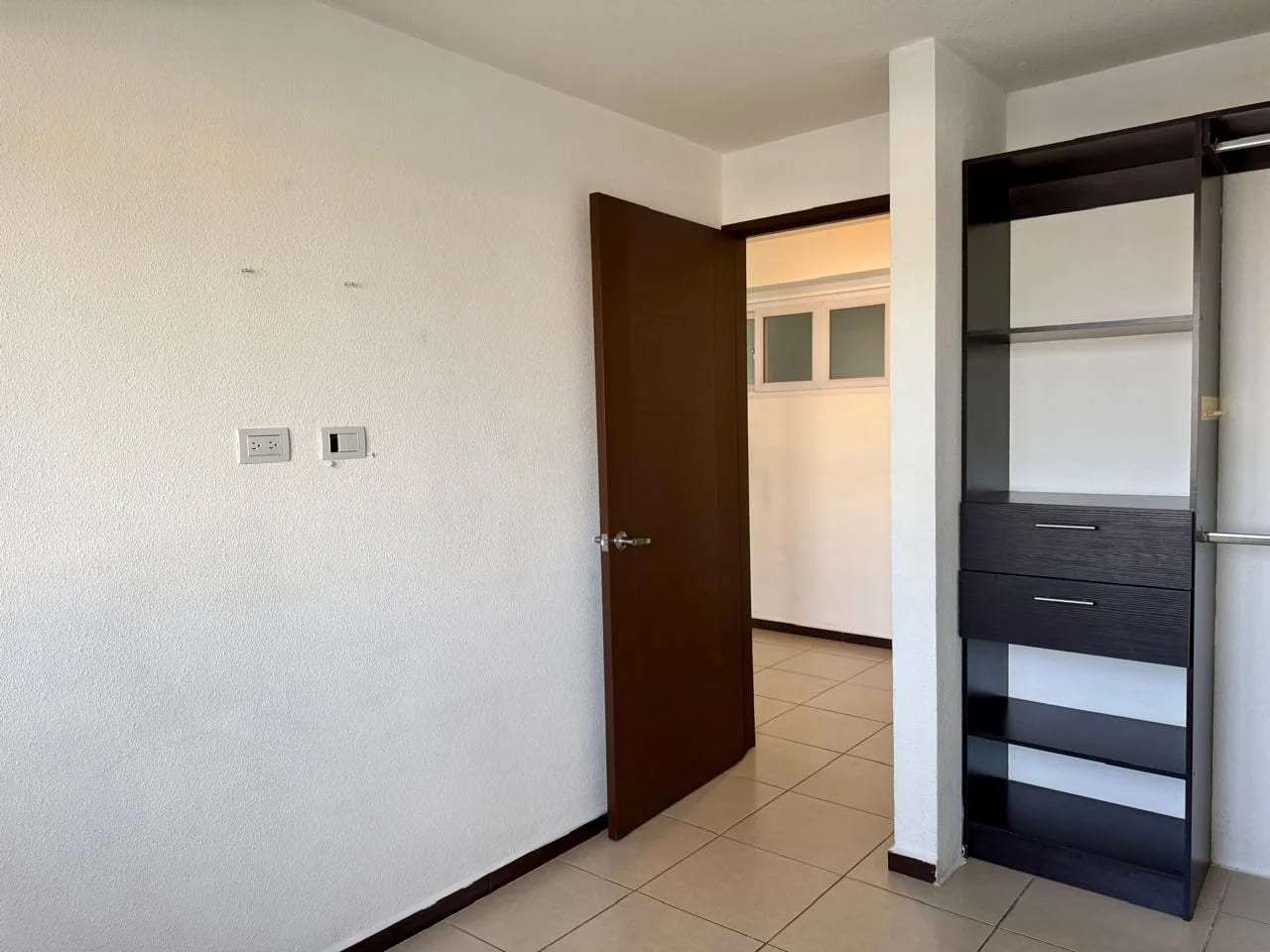 APARTAMENTO EN RENTA EN ZONA 11, PARQUE 11 — Apartamento en Alquiler en Parque 11, Zona 11, Guatemala, Ciudad — foto 13 de 17