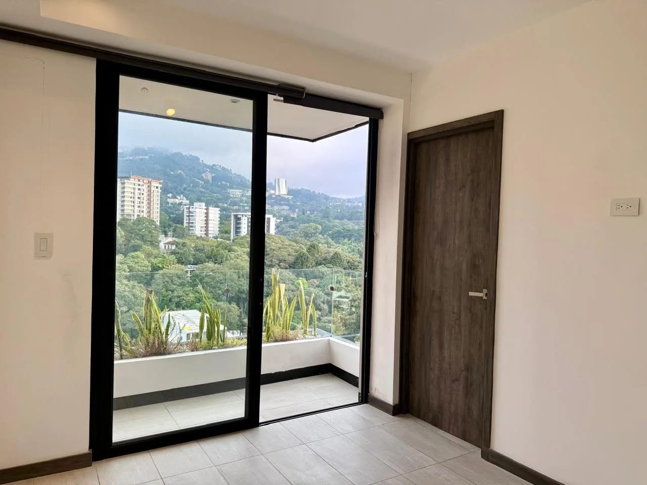 APARTAMENTO EN VENTA EN ZONA 15, VISTA HERMOSA II, MOREA — Apartamento en Venta en Morea, Zona 15, Guatemala, Ciudad — foto 12 de 17