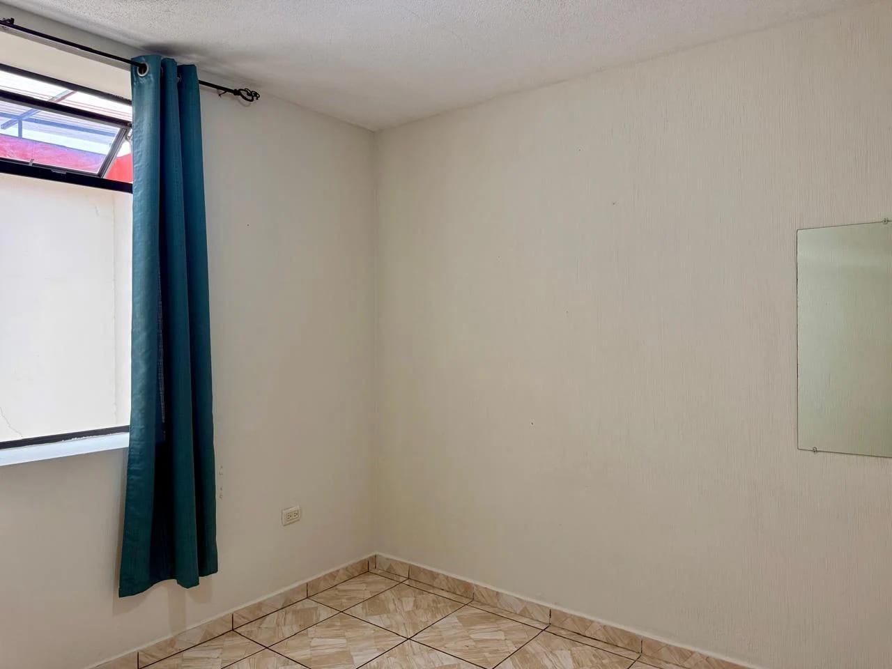 APARTAMENTO EN RENTA EN SAN CRISTOBAL, SECTOR B2 — Apartamento en Alquiler en Zona 8 Mixco, Guatemala, Ciudad — foto 9 de 17